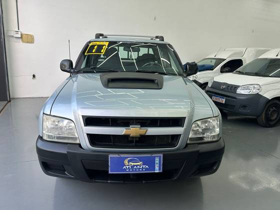 CHEVROLET S10 2.4 ADVANTAGE 4X2 CD 8V FLEX 4P MANUAL CHEVROLET S10 2.4 ADVANTAGE 4X2 CD 8V FLEX 4P MANUAL